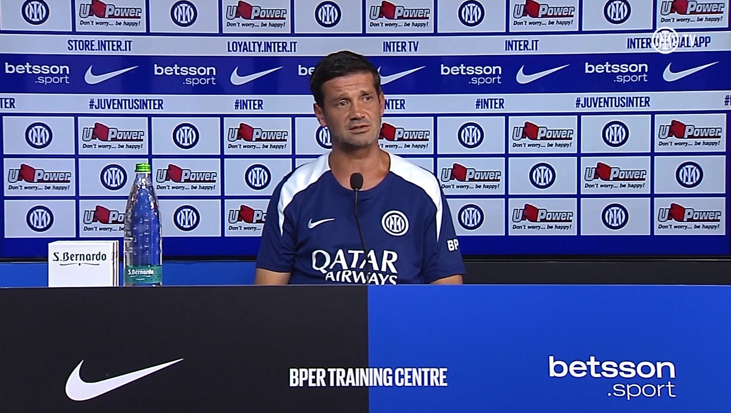 忘了他因为, 过度激动是 忘了他因为, 过度激动是