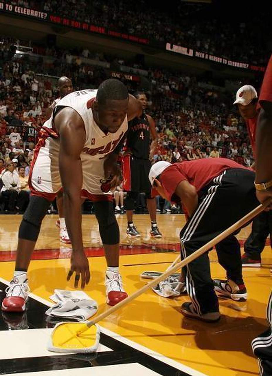 请注意这里, 作NBA都, 活动的安保